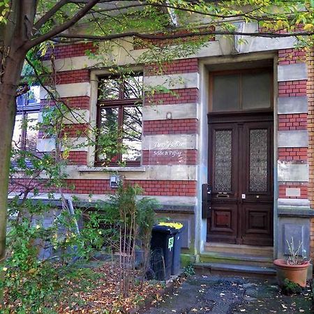 Gaesteappartement Im Atelierhaus Wuppertal Ruang foto